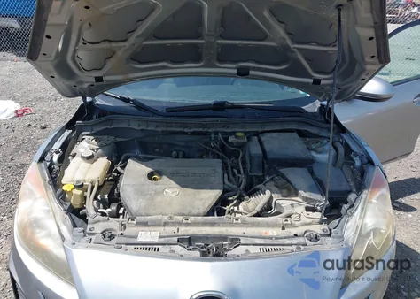 2010 Mazda Mazda3 I Sport z USA, uszkodzony, nr VIN JM1BL1SF6A1259238